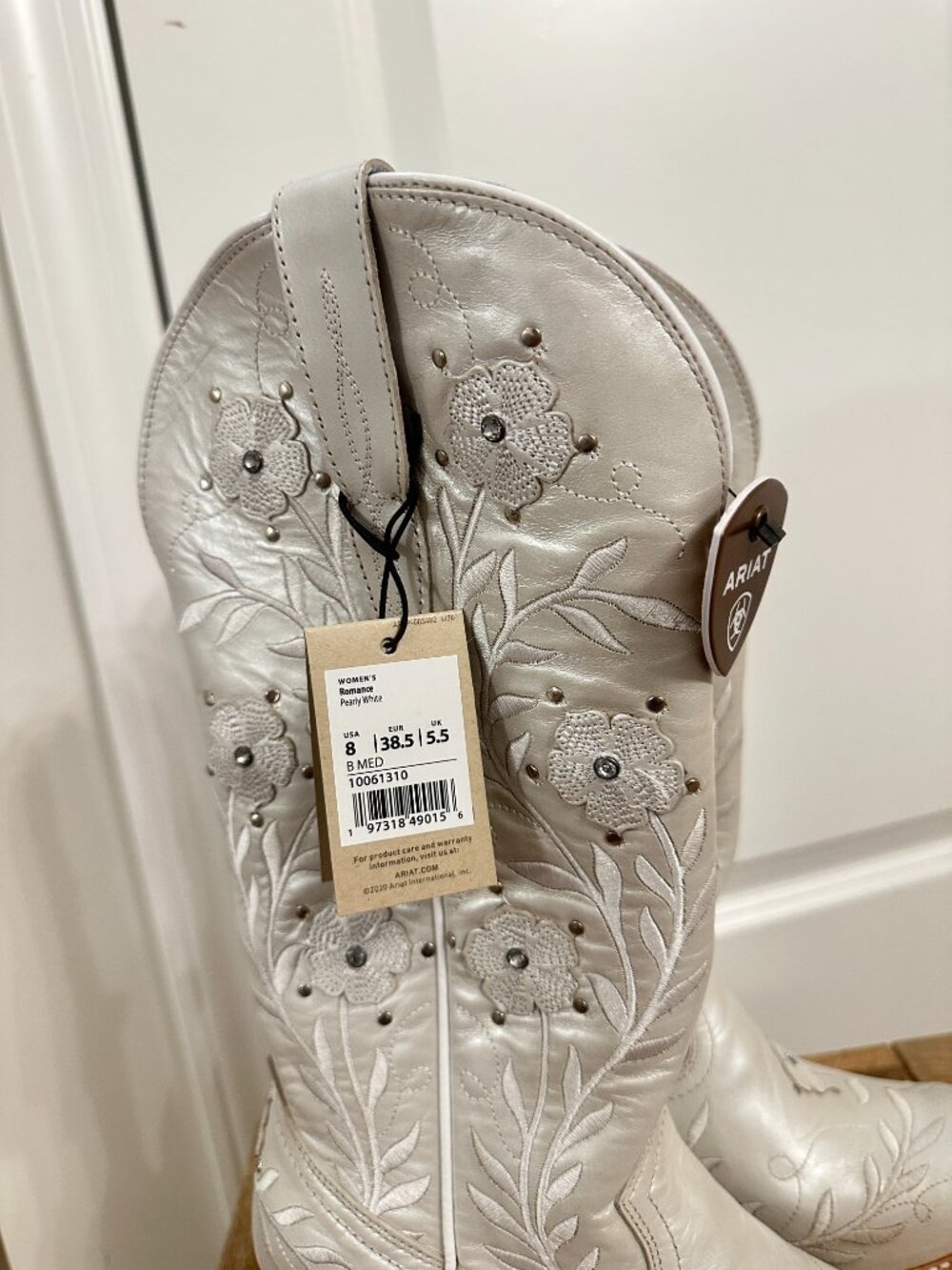 ARIAT Romance Western Boot in Pearly White Size US 8 NWT - Picture 4 of 8